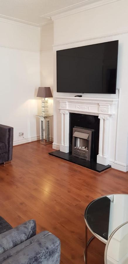 فيلا ليفربولفي Riverpool - Elegant House 1 Minute Walk To Anfield Stadium المظهر الخارجي الصورة
