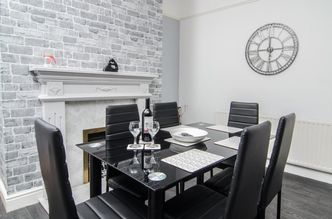 فيلا ليفربولفي Riverpool - Elegant House 1 Minute Walk To Anfield Stadium المظهر الخارجي الصورة